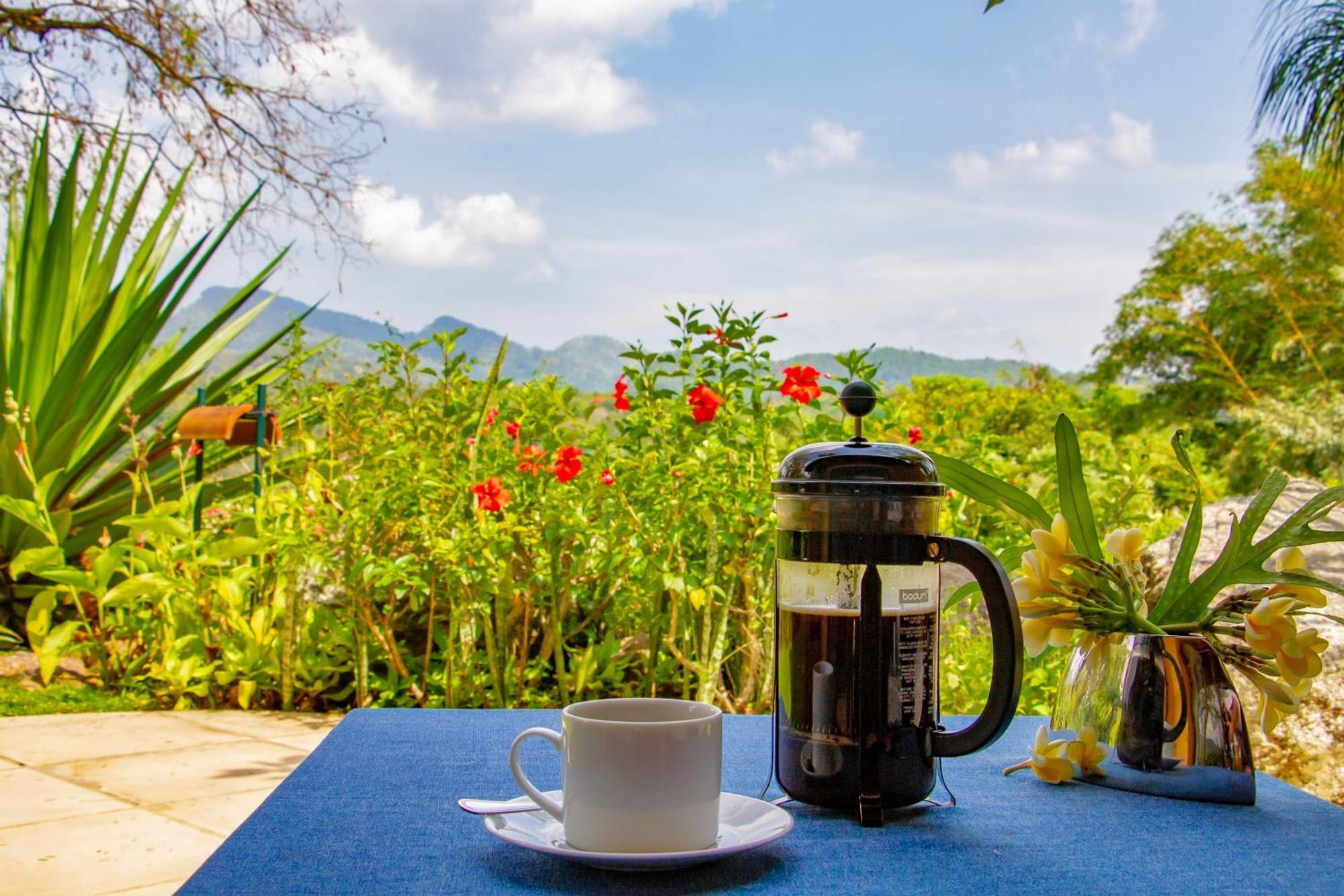 Bougainvillea Retreat Kandy Extérieur photo